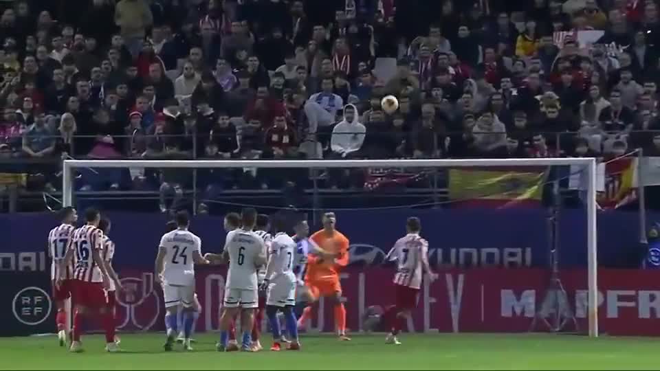 详解棒球规则中的球员行为准则与罚款